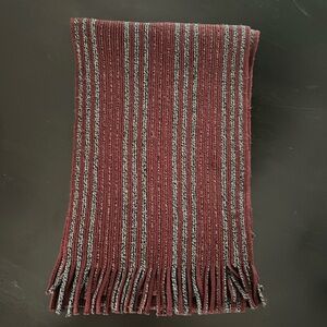 V Fraas Striped Fringe Scarf